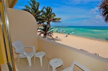 Hotel Ocean Plaza Condos