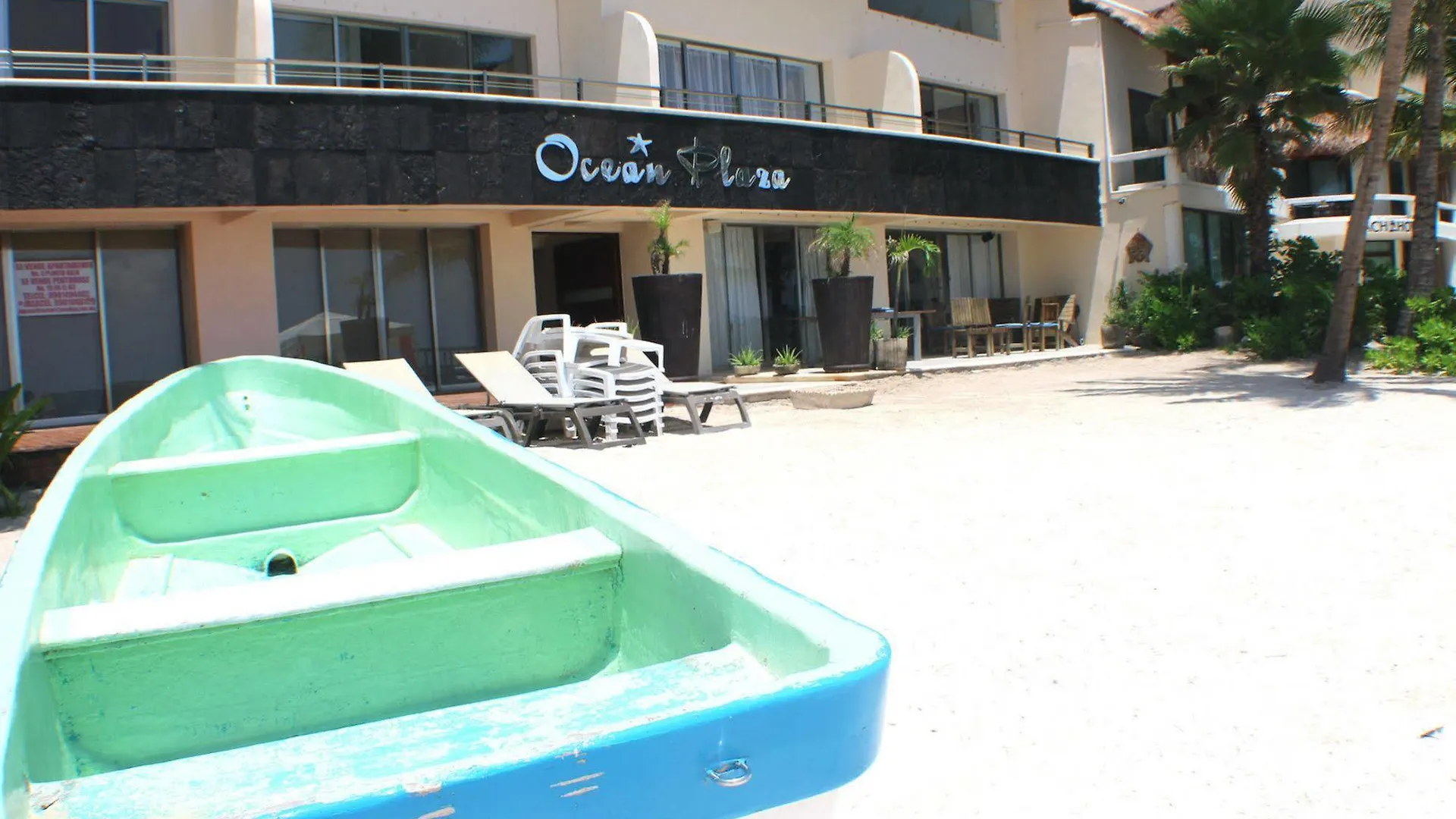Ocean Plaza Condos Hotel
