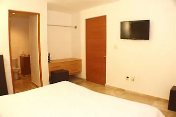 Ocean Plaza Condos 普拉亚卡门 酒店