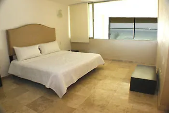*** Hotel Ocean Plaza Condos Playa del Carmen Meksyk