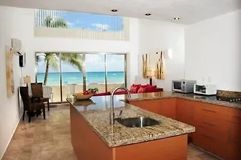 Ocean Plaza Condos Playa del Carmen 3*,  Meksyk
