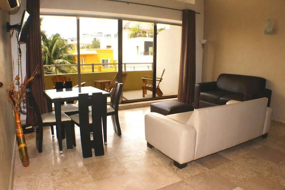 Ocean Plaza Condos Playa del Carmen Meksyk